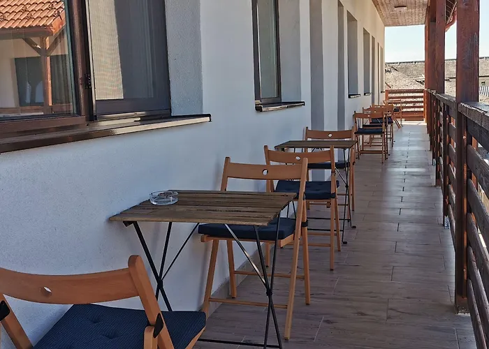 Bobocel Гостевой дом Сфынту-Георге